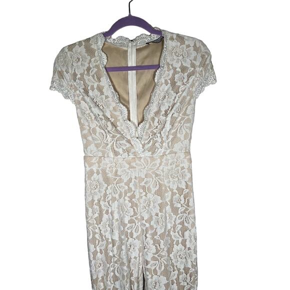Lexi Drew Women's Short Sleeve Deep V Neck White Lace Jumpsuit Small - Picture 2 of 7